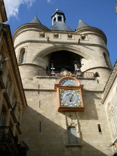Grosse cloche Bordeaux